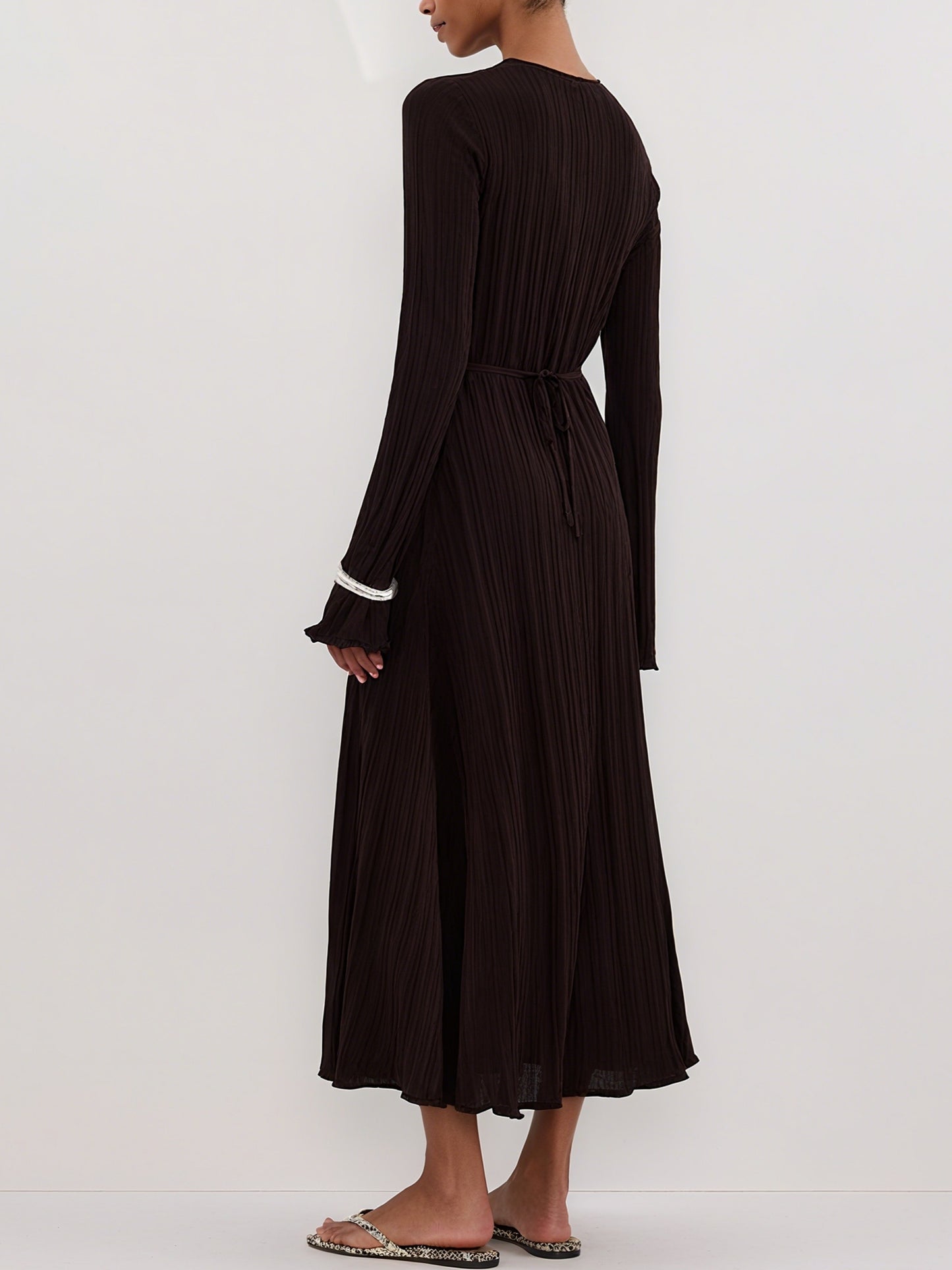 Elegant Stone Sleeved Knit Midi Dress