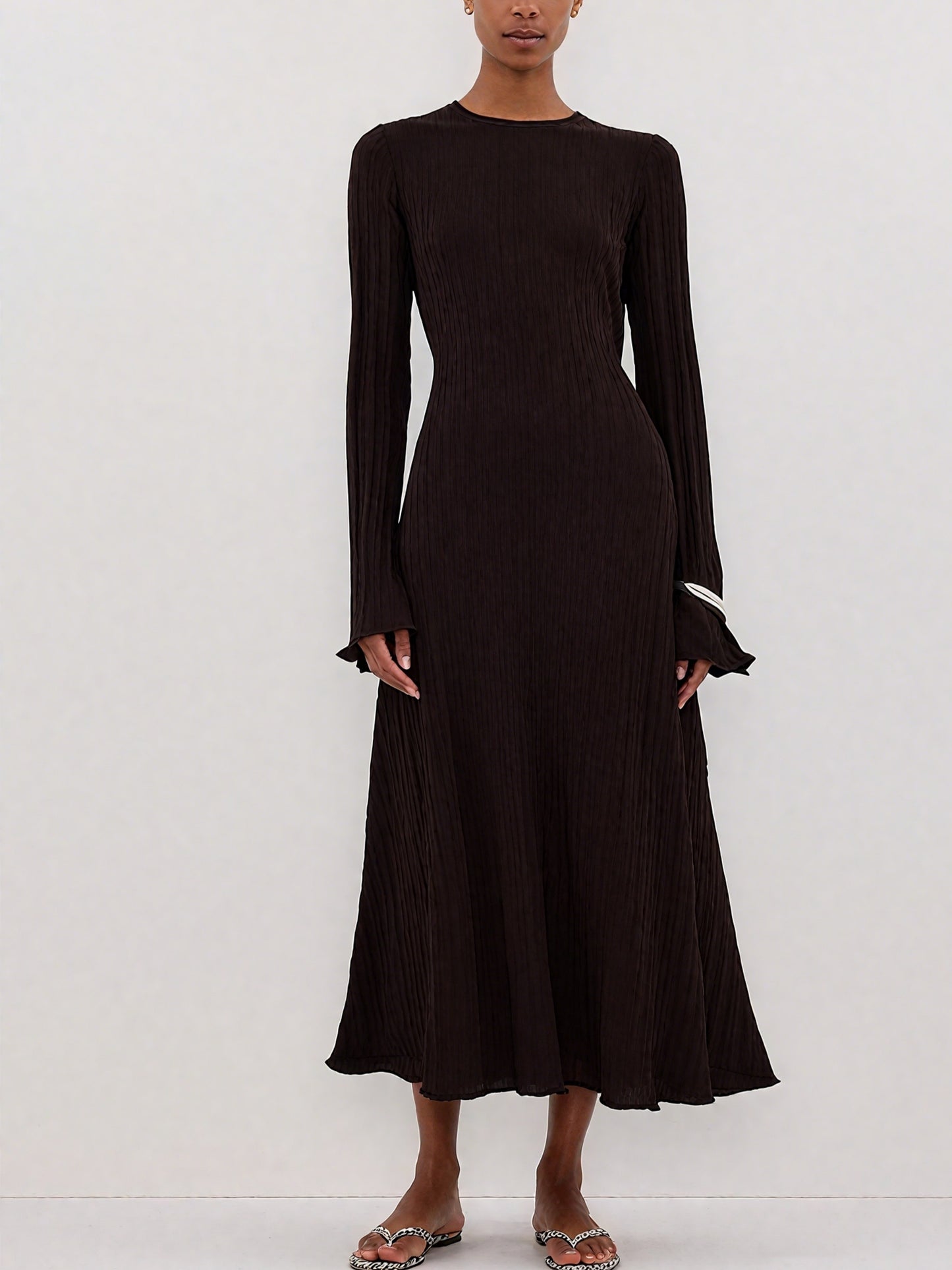 Elegant Stone Sleeved Knit Midi Dress