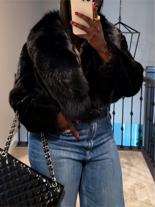 Stylish & Warm Winter Outerwear Black Mink Fox Cropped Jacket