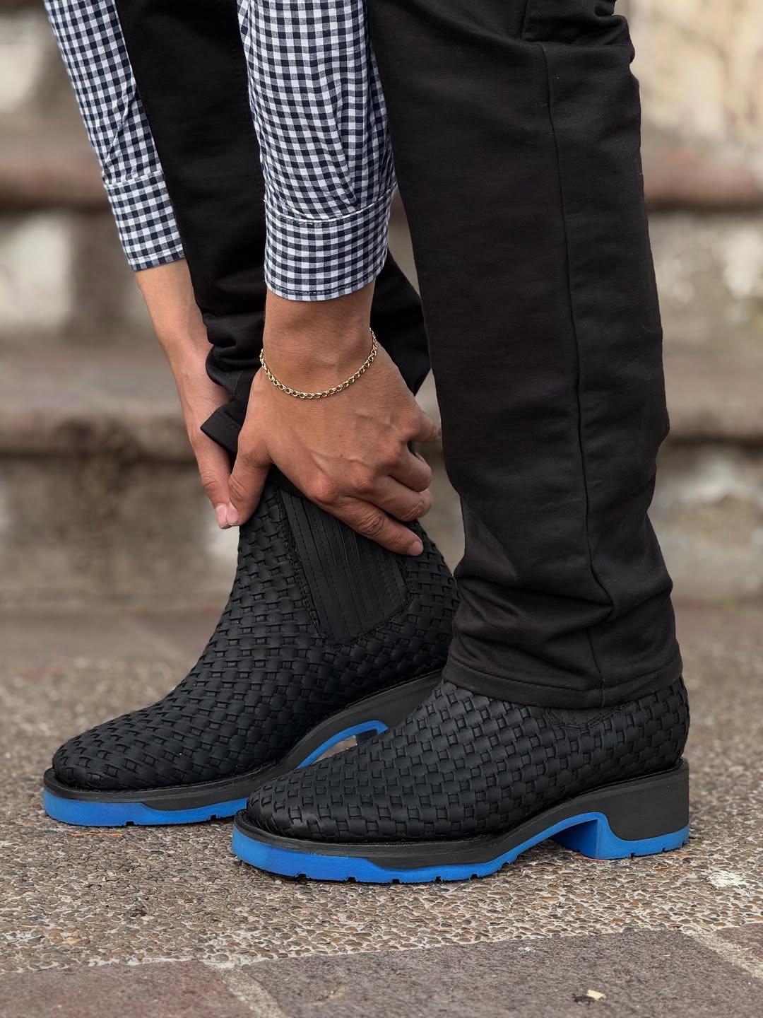 Men's Black Woven Contrast Blue Sole Elastic Side Ankle Boots