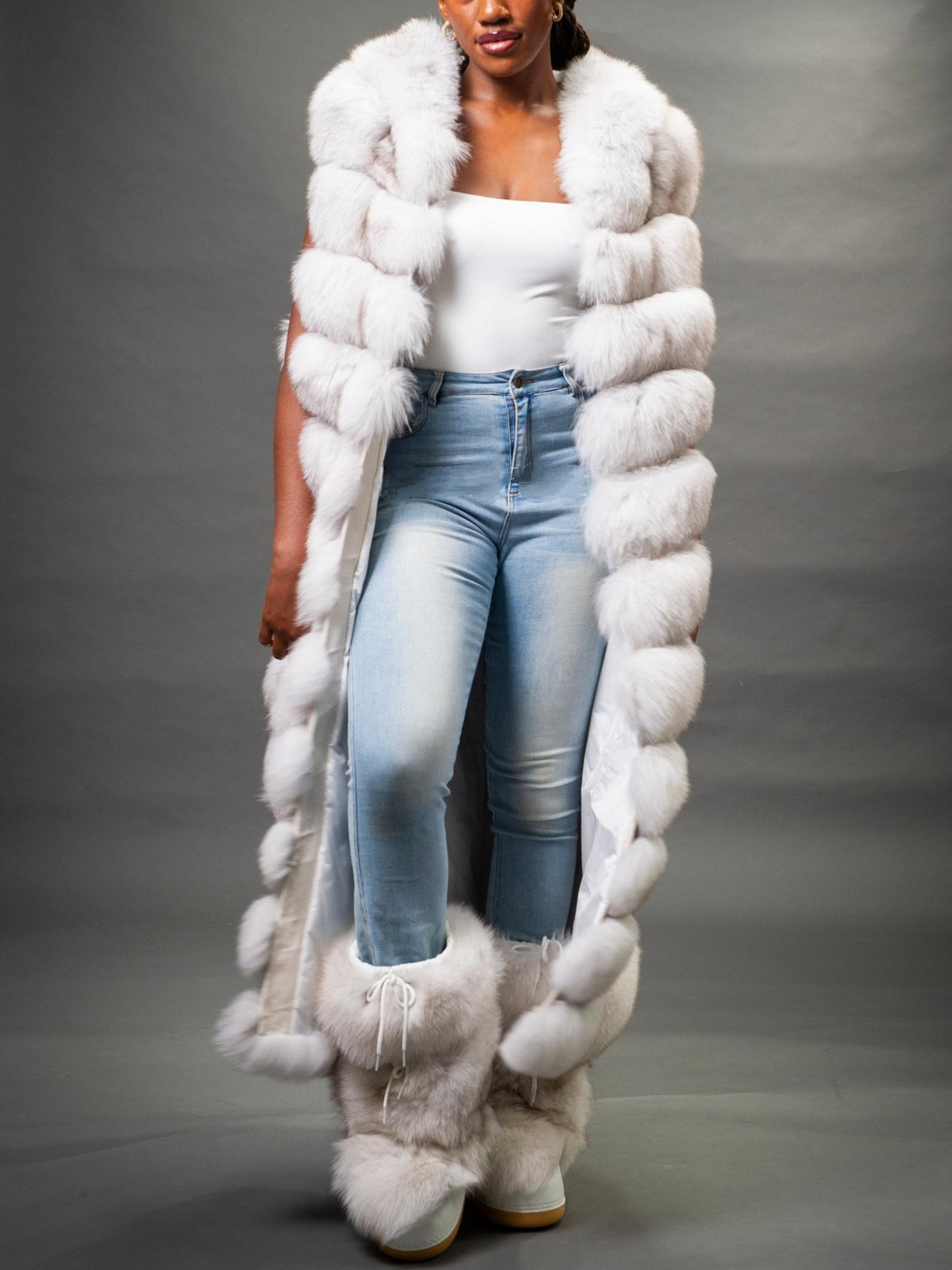 Stylish Long White Fox Fur Vest With Hood