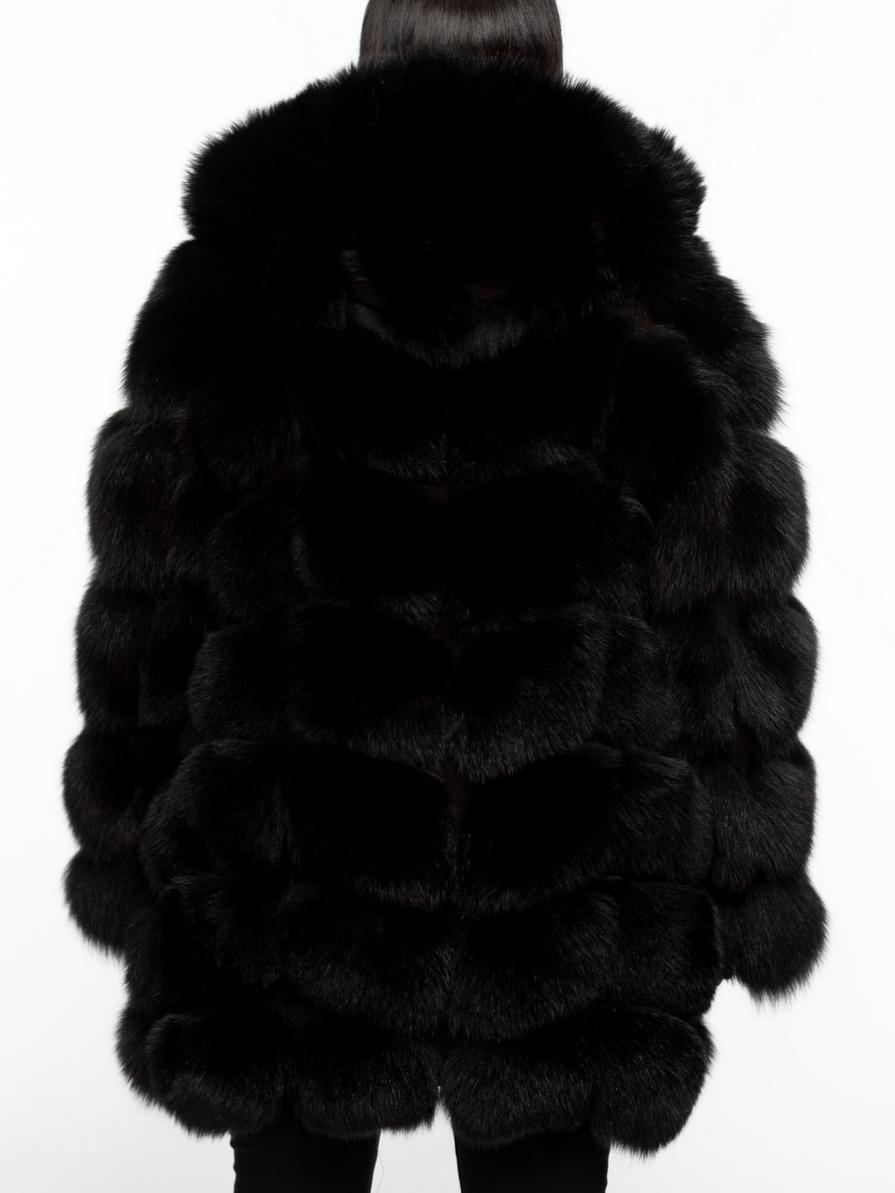 Warm Winter Outerwear Luxurious Black Fur Functional Coat