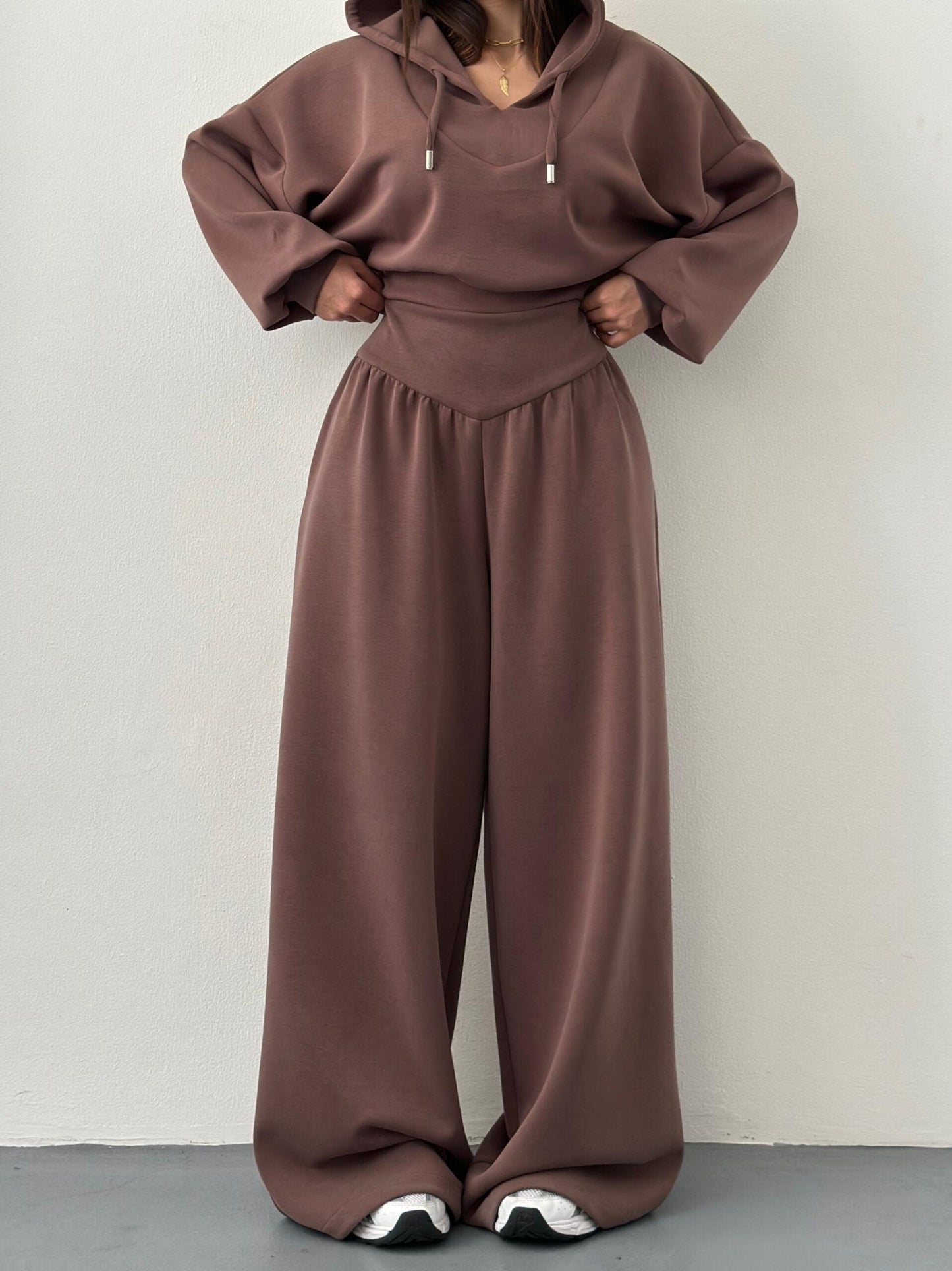 Hooded High-waisted Sports Suit
