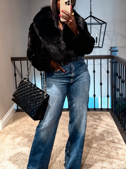 Stylish & Warm Winter Outerwear Black Mink Fox Cropped Jacket