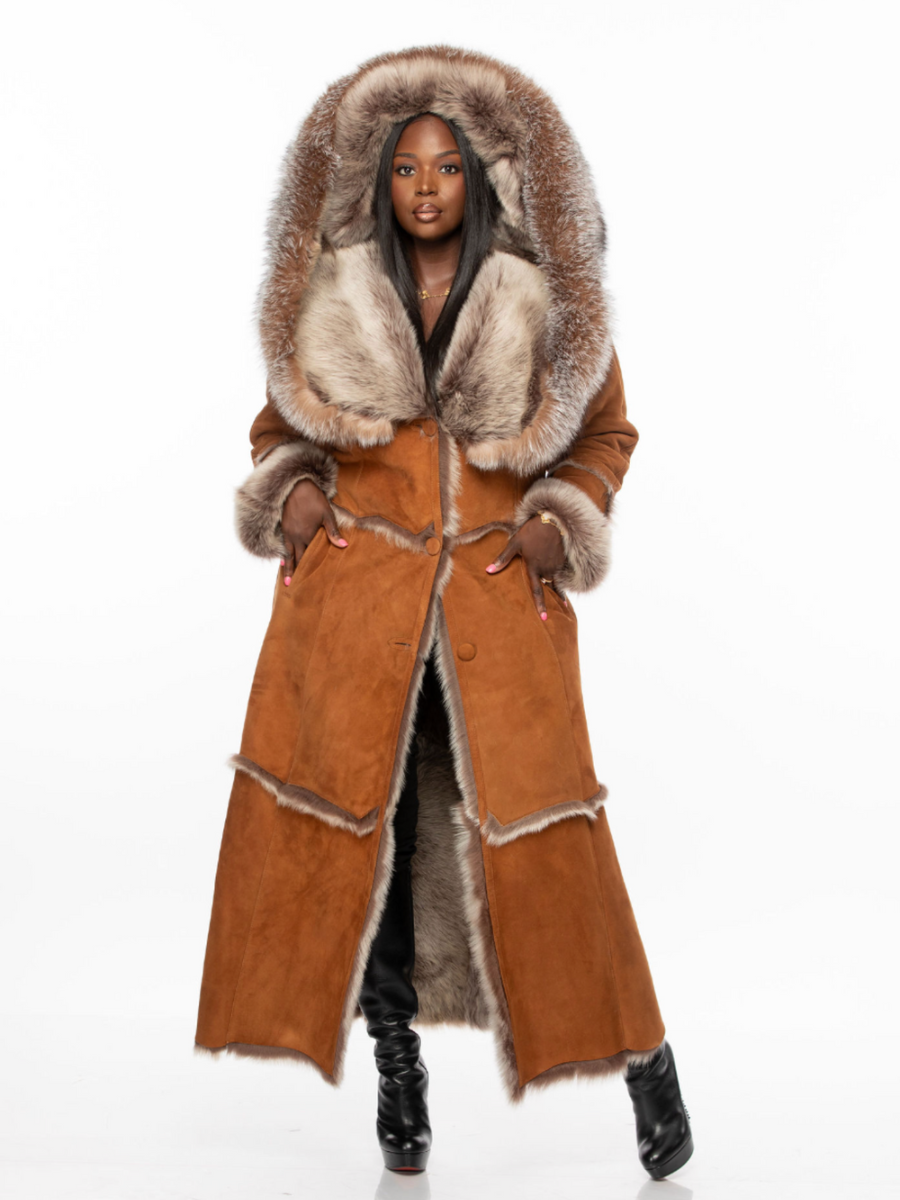 Stylish Long Shearling Fur Coat