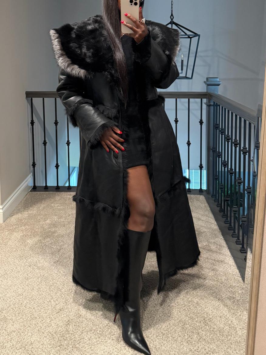 Stylish Long Shearling Fur Coat