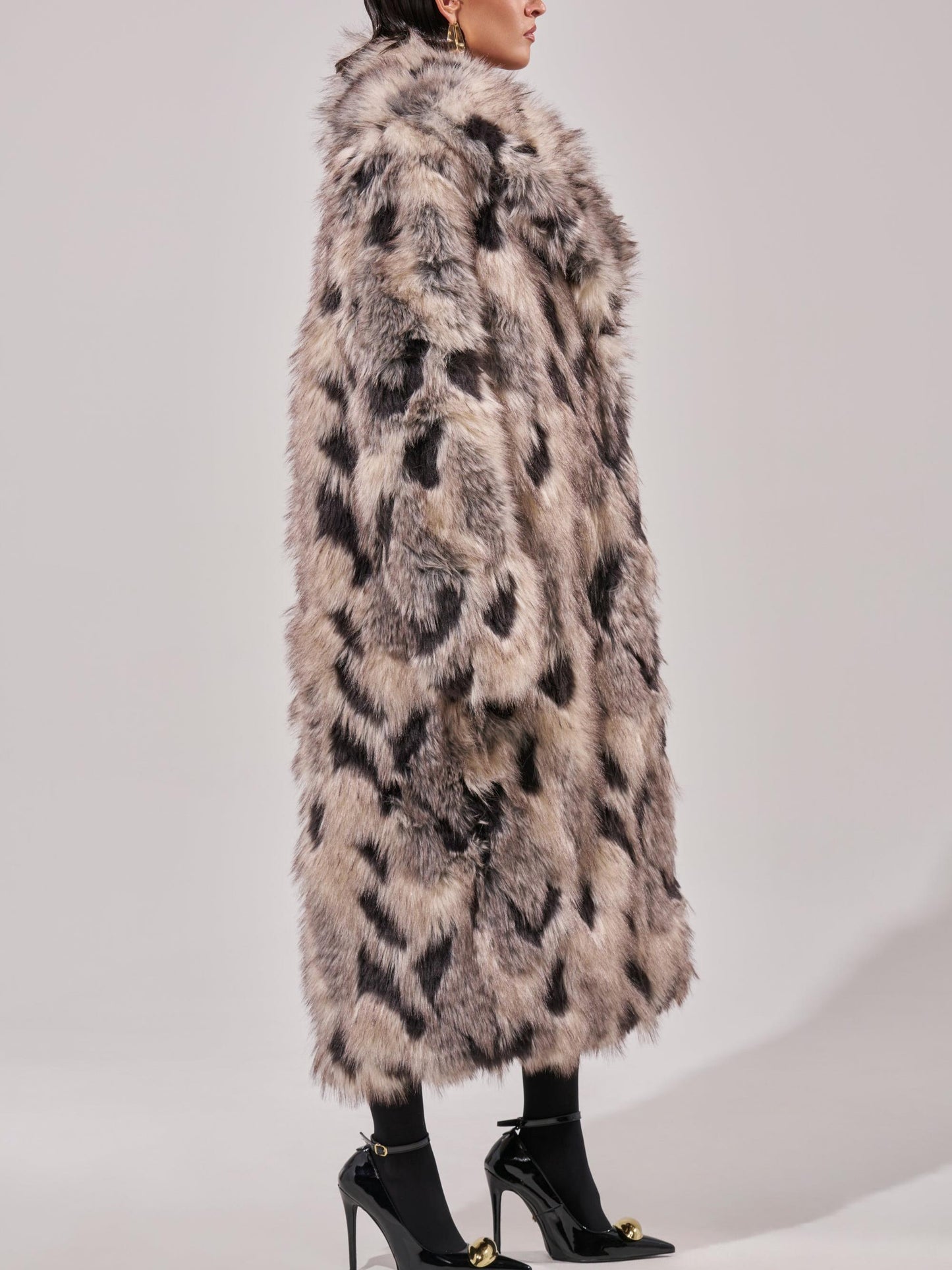 Luxury Retro Style Oversized Faux Fur Long Coat