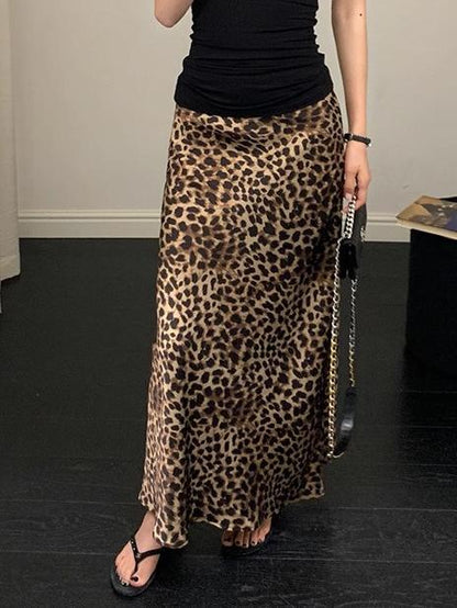 Fashionable Leopard - Print Maxi Skirt