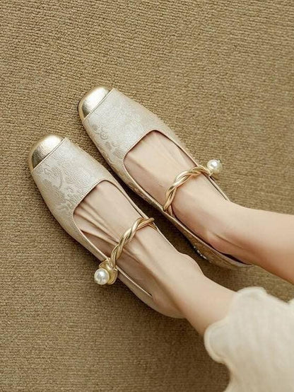 Elegant Gold - trimmed Design and Pearl Decoration Flats