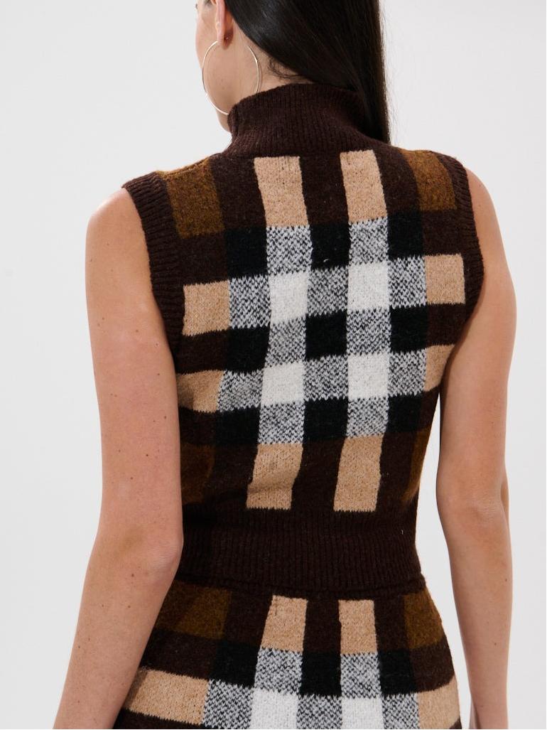 Chic Plaid Knit Sleeveless Top & Mini Skirt Co-ord Set