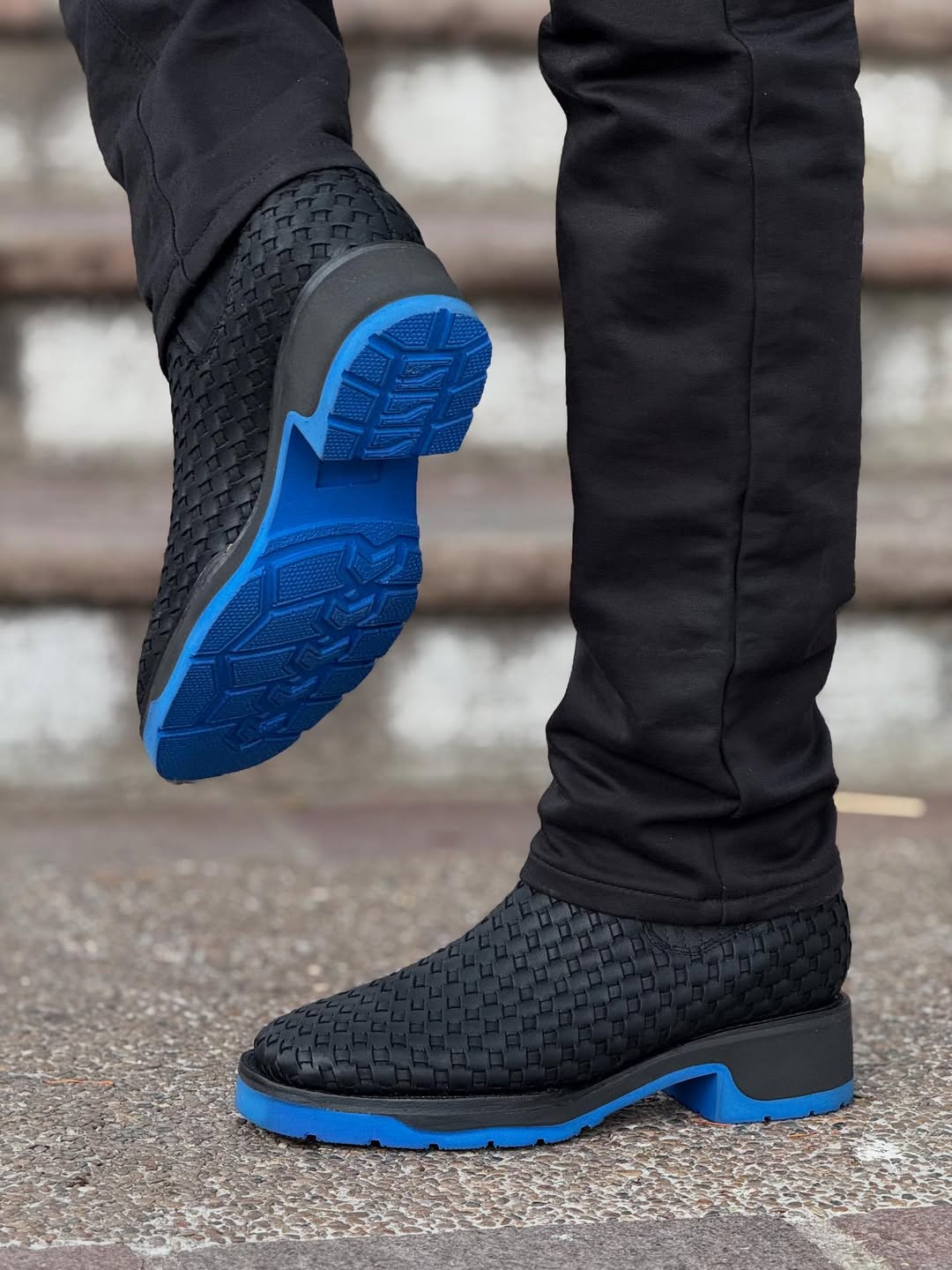 Men's Black Woven Contrast Blue Sole Elastic Side Ankle Boots