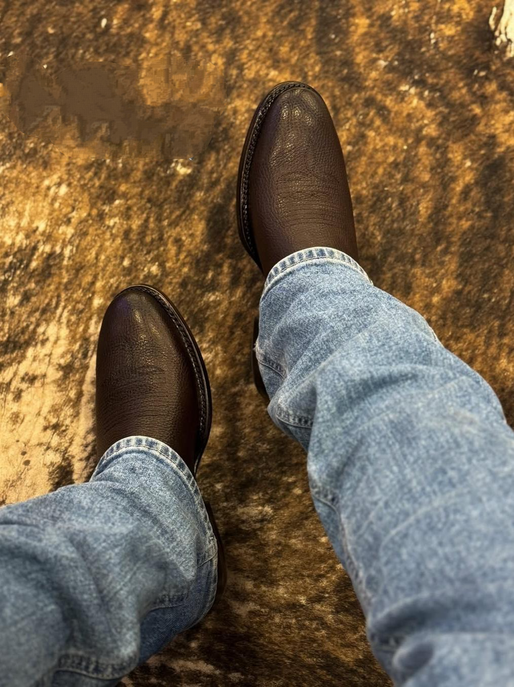 Men's Genuine Leather Round Toe Chelsea Boots