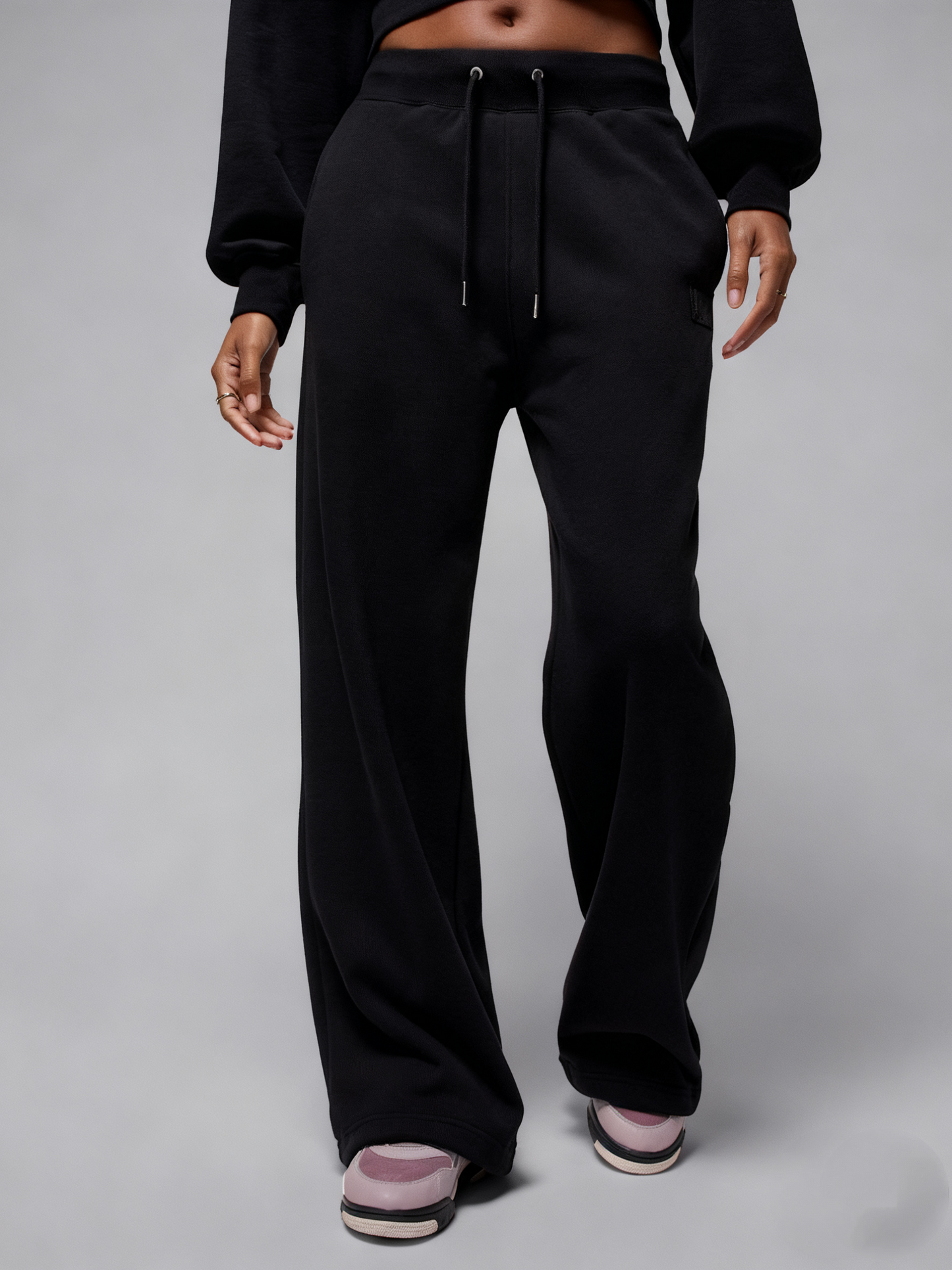 Oversized Cropped Zip-Up Hoodie & Wide-Leg Sweatpants